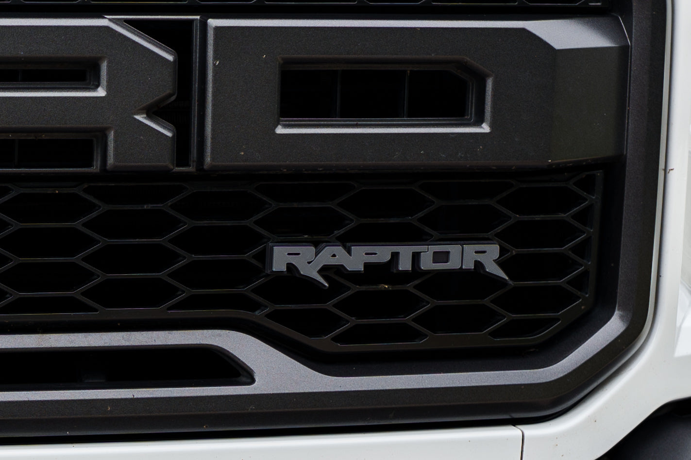 2021-2023 Raptor Grille Emblem