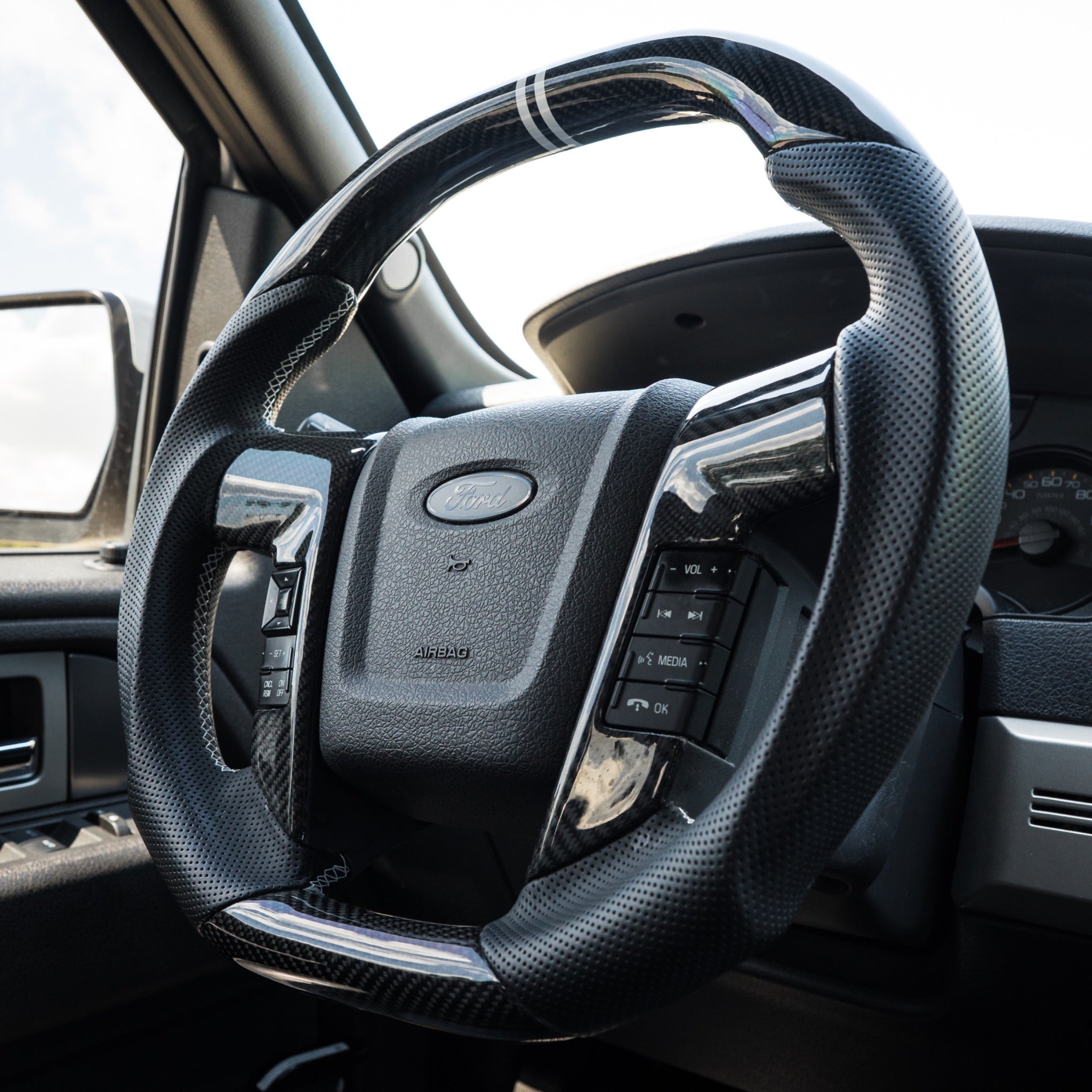 TESFEEL Carbon Fiber Steering Wheel