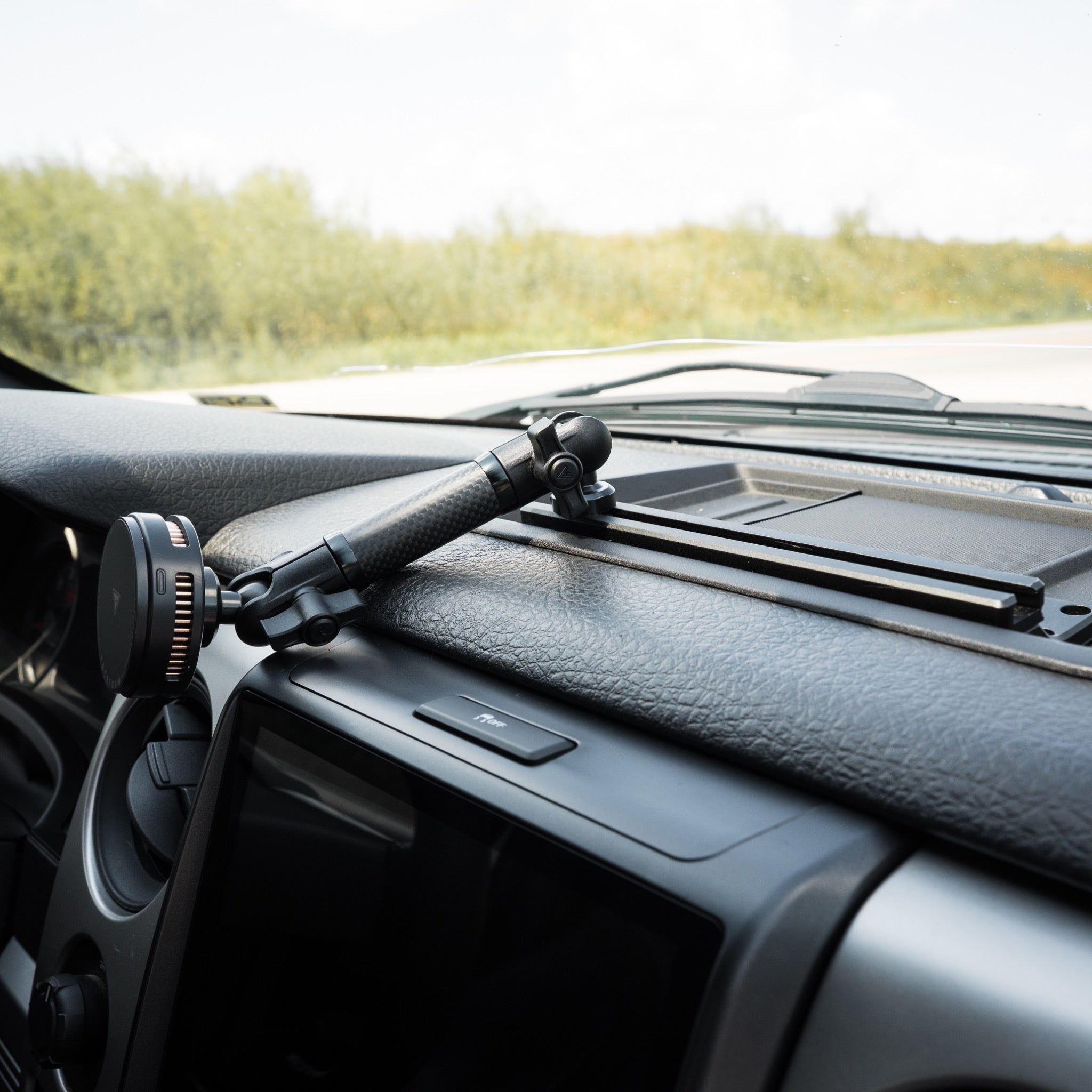 Tackform Magnetic MagSafe Phone Mount