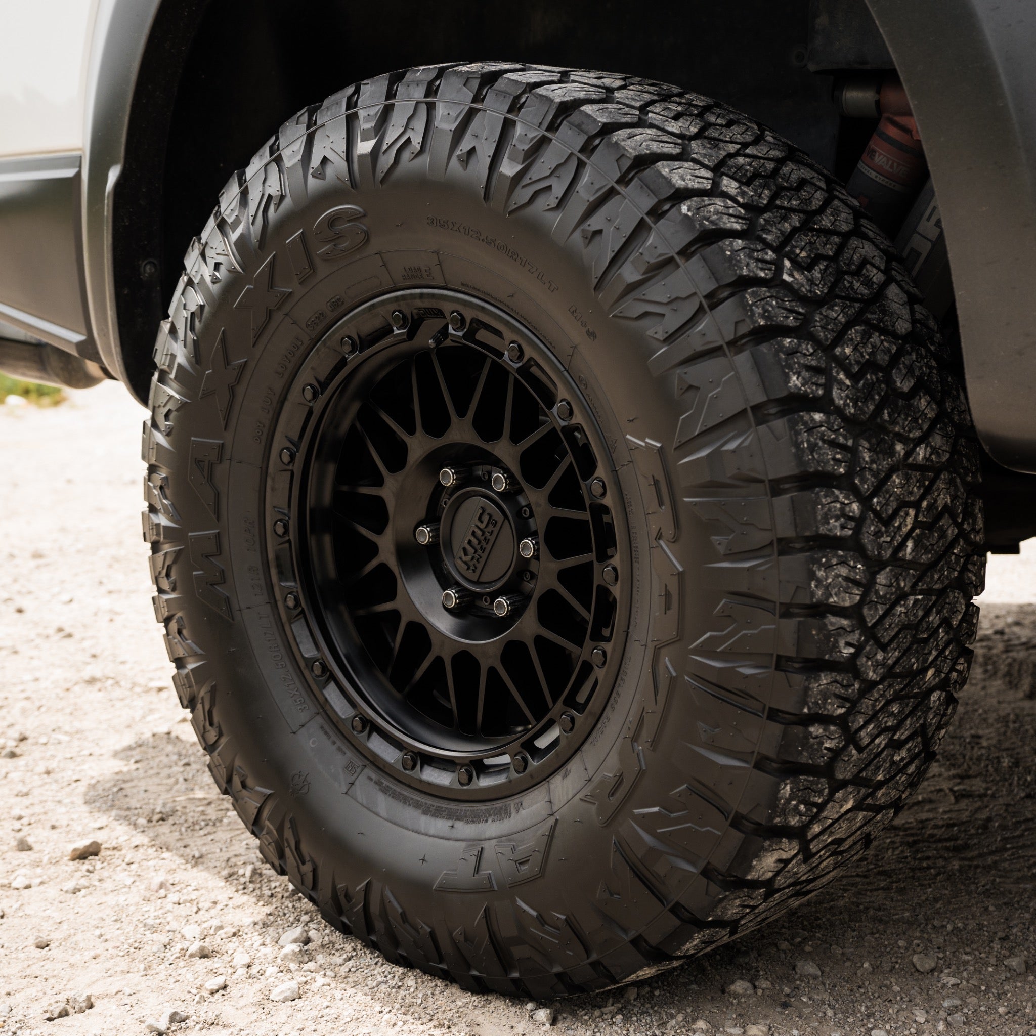 KMC KM555 Attack Wheels
